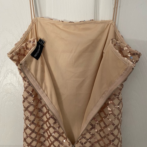Pretty Little thing sequence gold dress! Size 2 - Picture 8 of 12